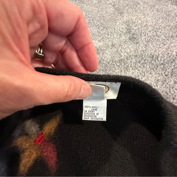 Talbots wool zip cardigan with embroidered floral detail - Picture 5 of 8